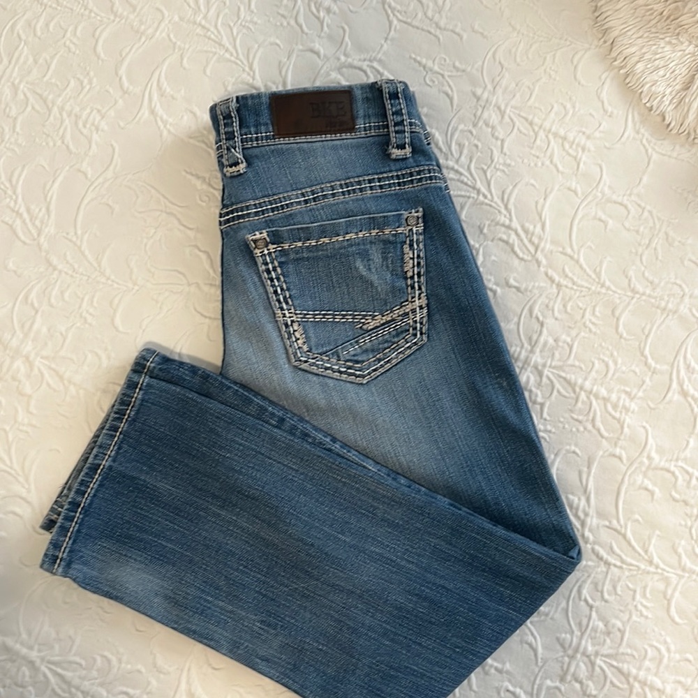 BKE JEANS.